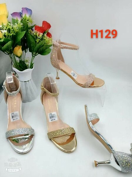 Pretty lady heels