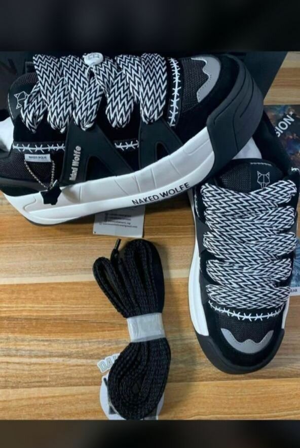 Sneakers