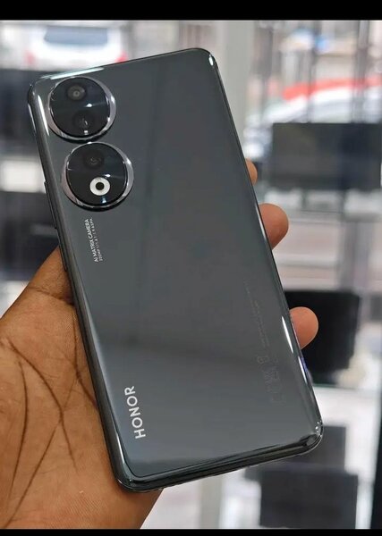 Smartphone Honor moderne