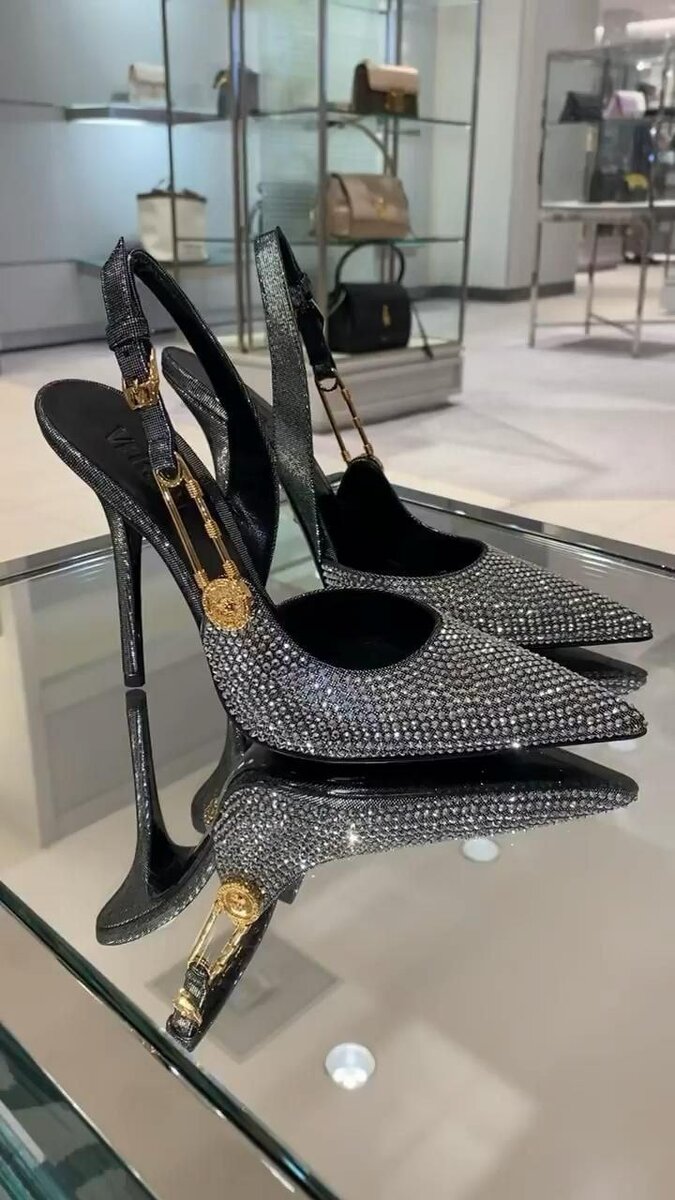 Heel sandals
