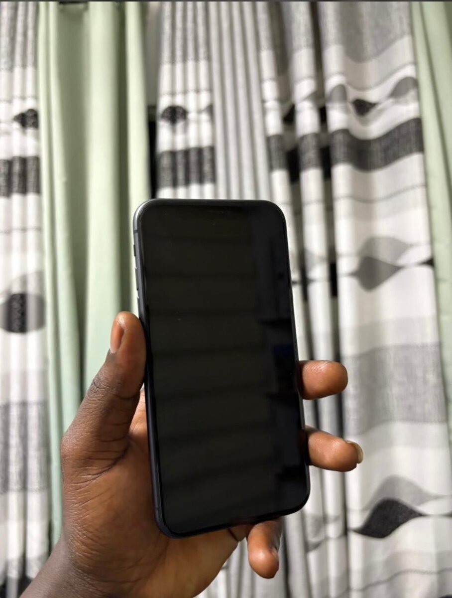 iPhone 11