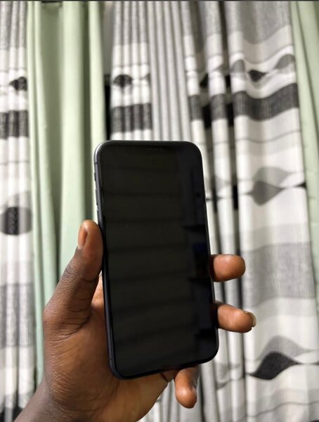 iPhone 11