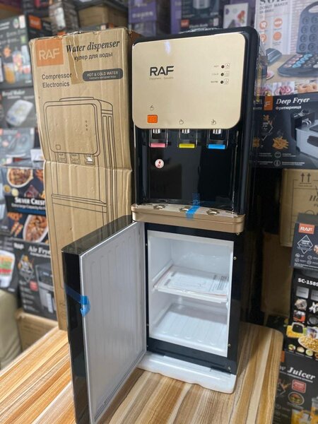 Water dispenser