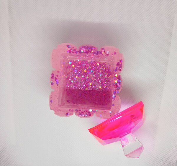 Jewellery box