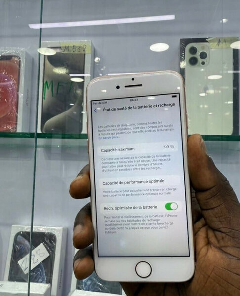 iPhone 8 Reconditionné 64GB