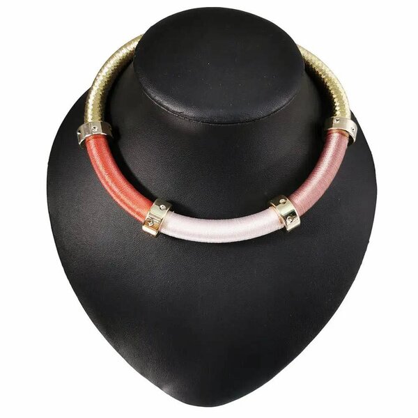 Ladies necklace