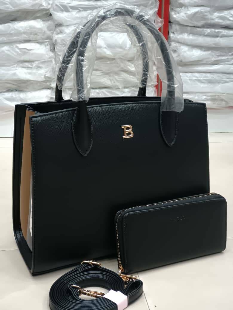 Classic hand bag