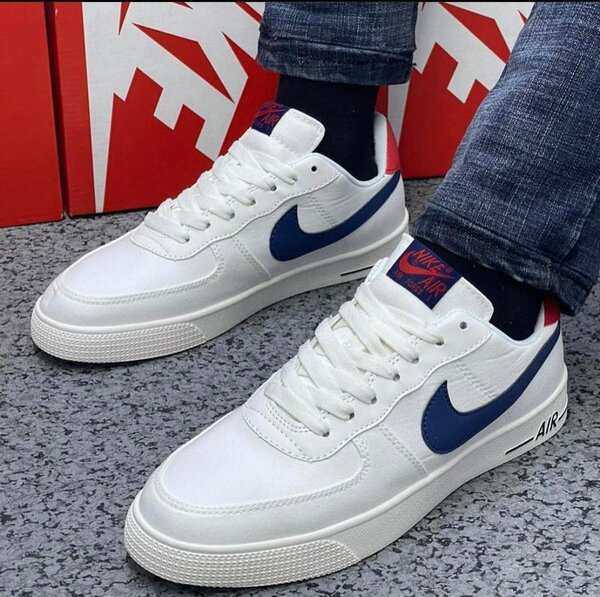 Nike Air Trainers