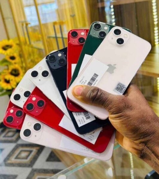 iPhone 13