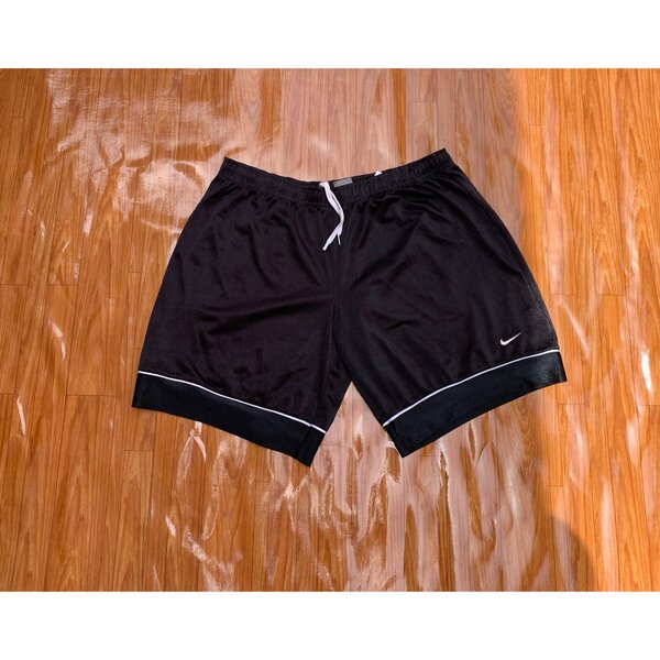 Men shorts