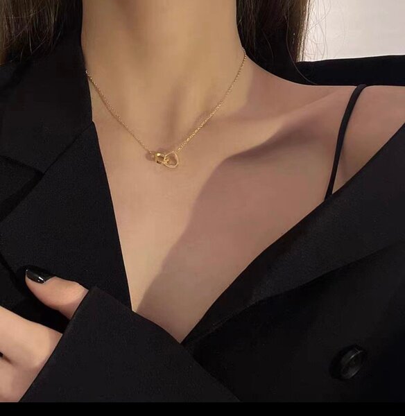 Two heart necklace
