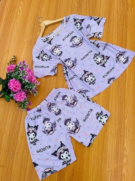 Ladies Top and Down