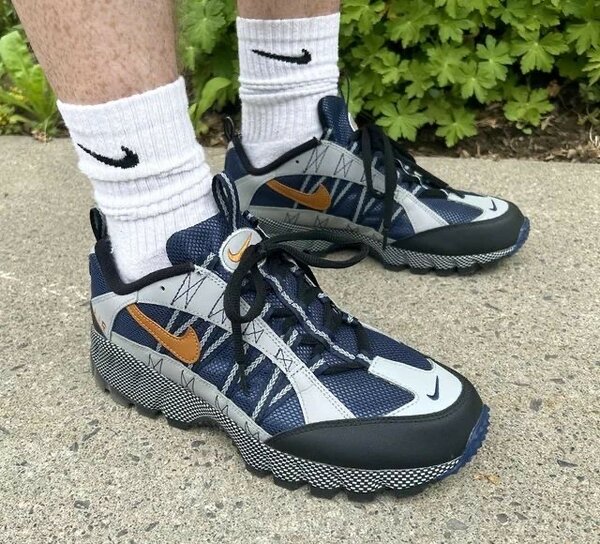 Nike air humara