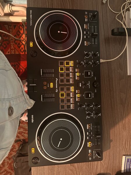 Pioneer DDJ - REV-1
