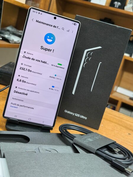 SAMSUNG 25 ULTRA 256gb 12 ram