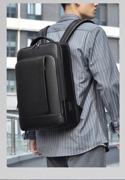 Sac à dos en cuir moderne