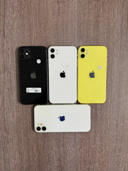 Iphone 11 64 giga xasi neuf