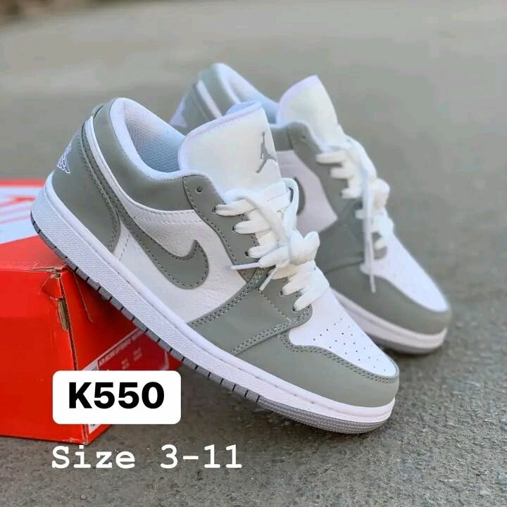 Low cuts j1