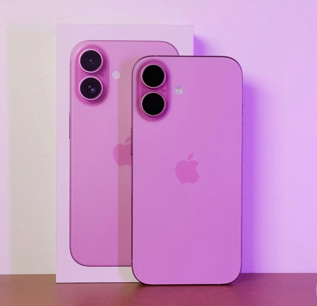 iPhone 16 simple
