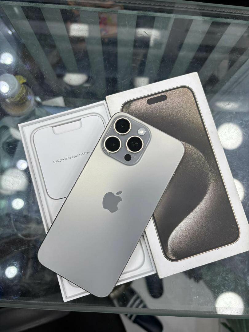 iPhone 15 Pro Max