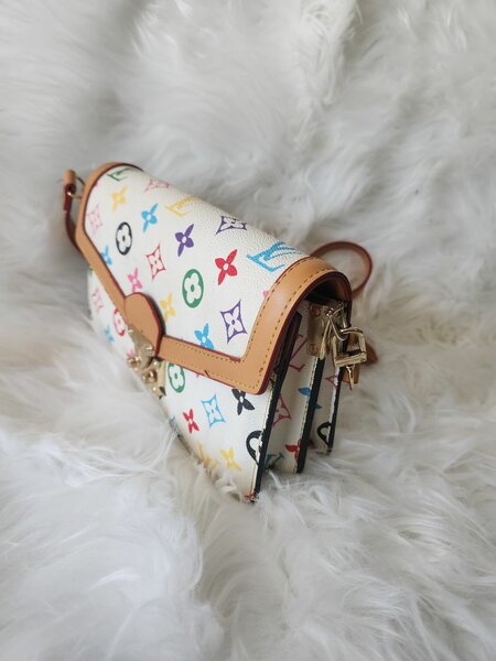 Ladies handbag