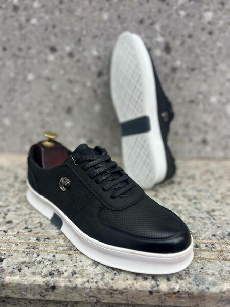 Soulier disponible