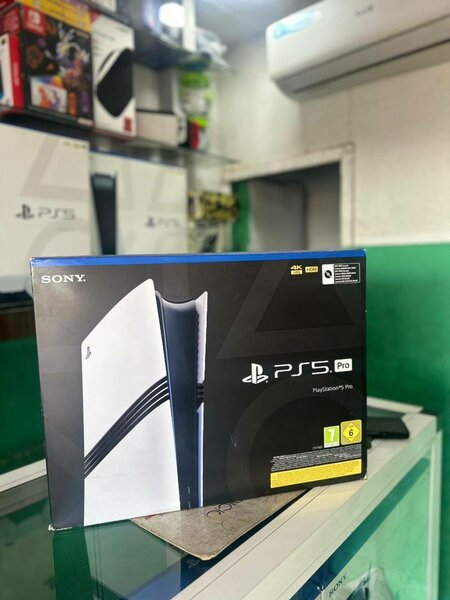 PS5 slim Pro digital neuf