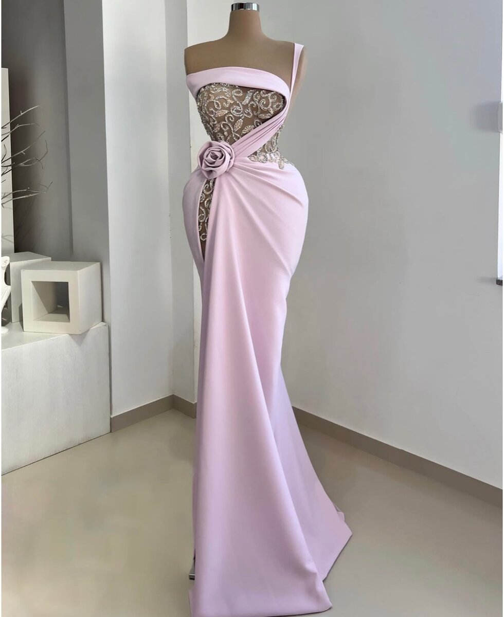 Classic dress