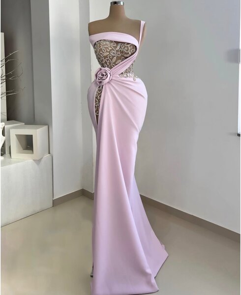 Classic dress