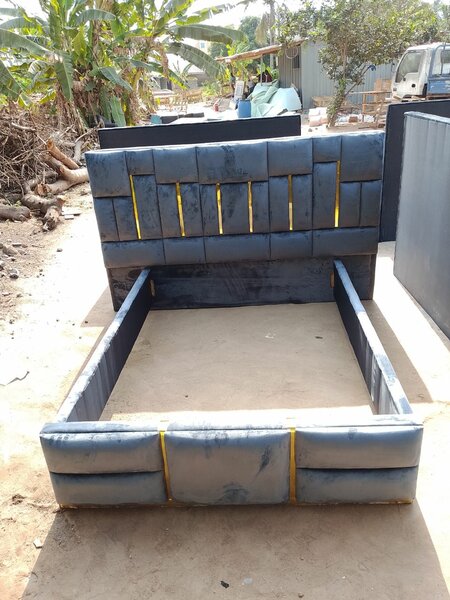 Double bed frame