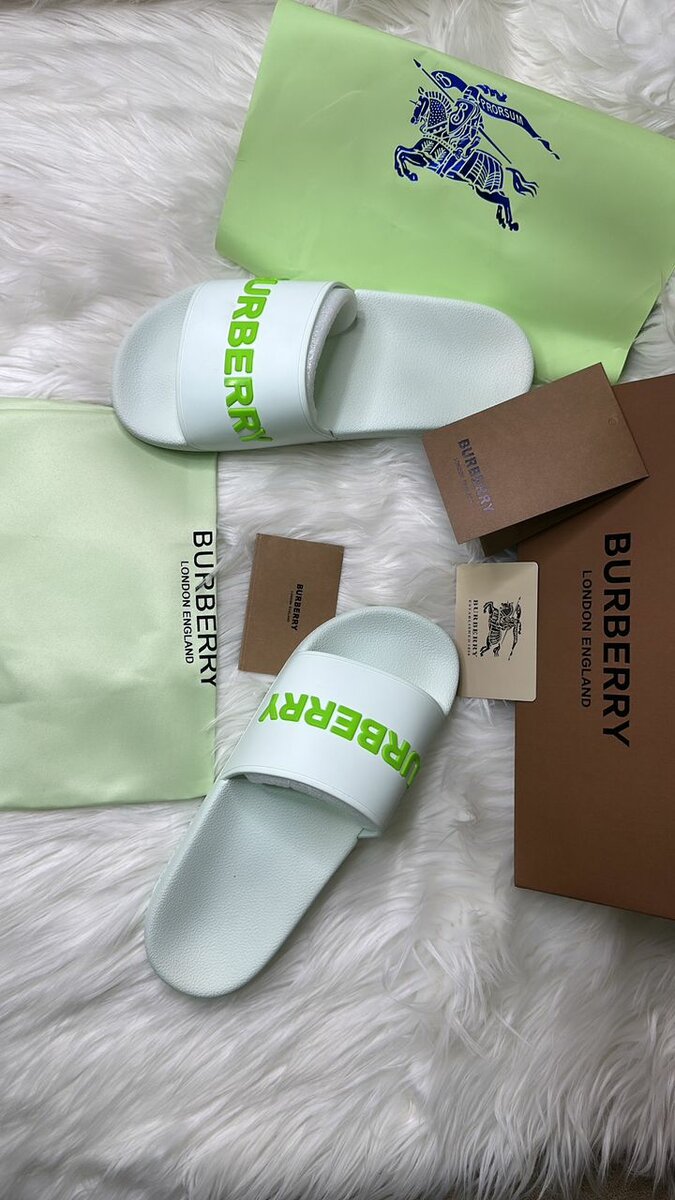 Sandales de Marque Confortables