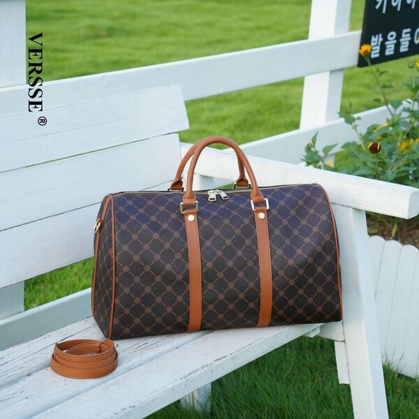 Travelling bag