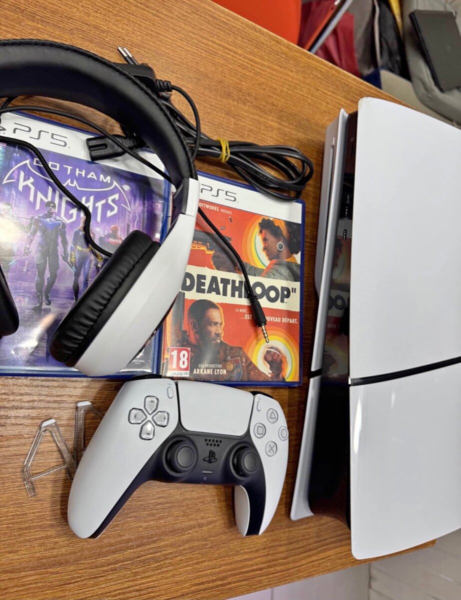 Console PS5 avec accessoires