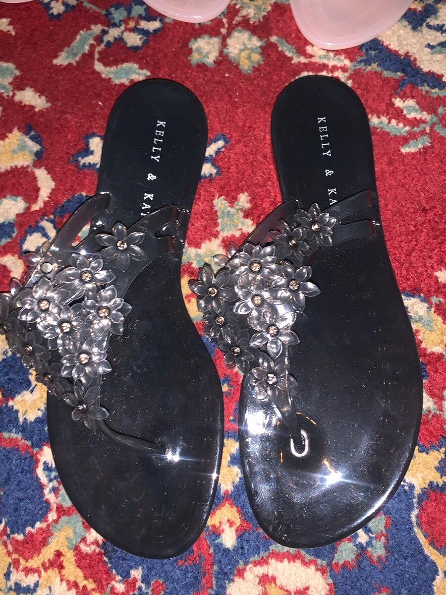Jelly slippers
