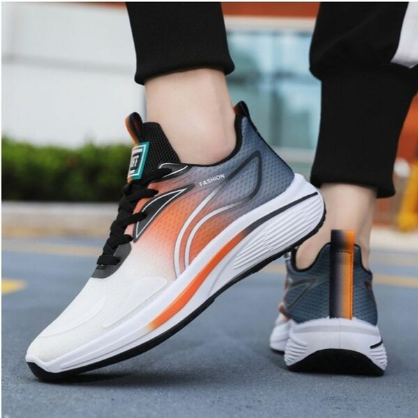 Men casual sneakers