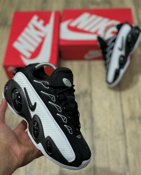Nike Sneakers Black & White