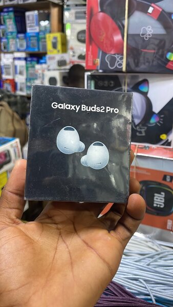 Samsungs earbuds authentic