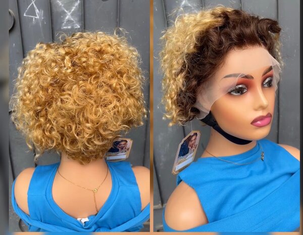 Perruque Bouclée Blonde Naturelle