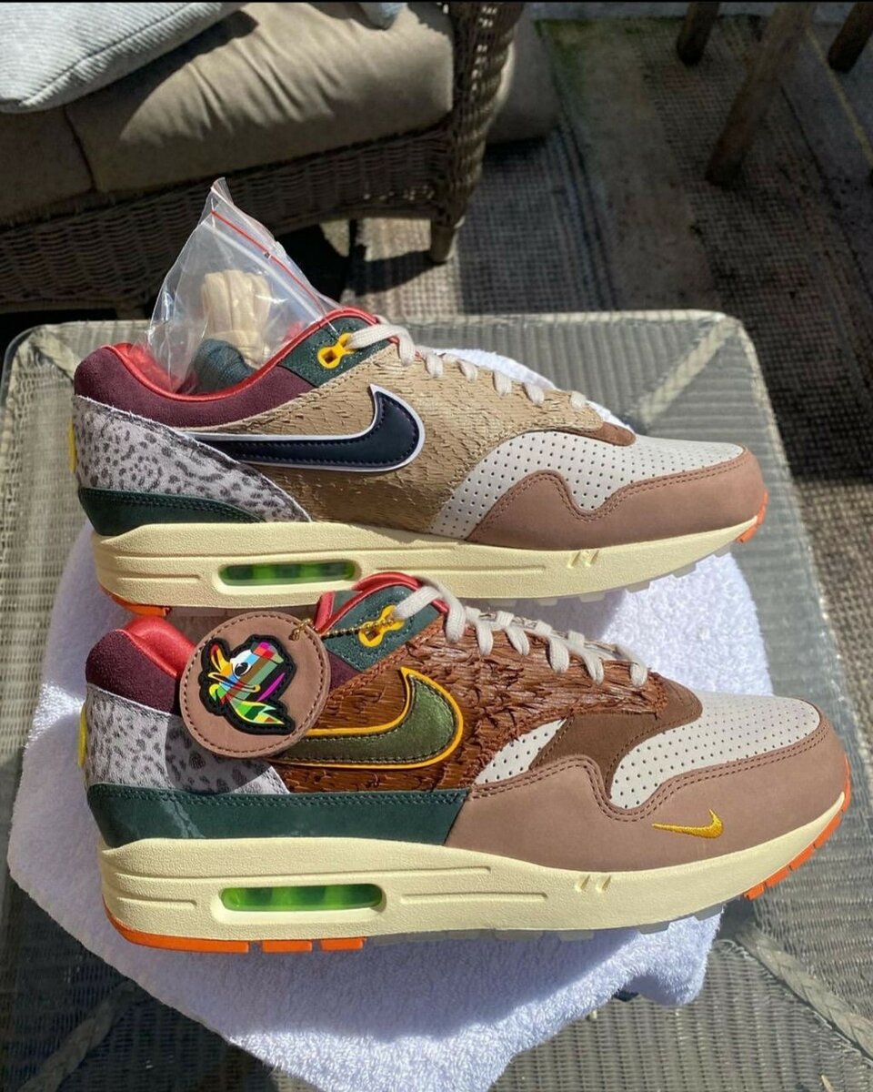 NIKE AIRMAX