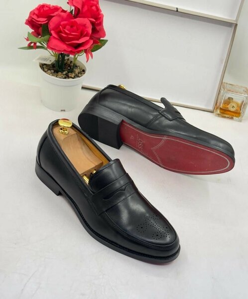 EXECUTIVE SHOE