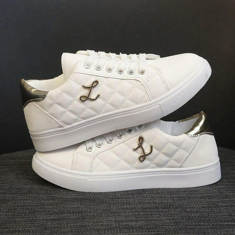 Ladies sneakers