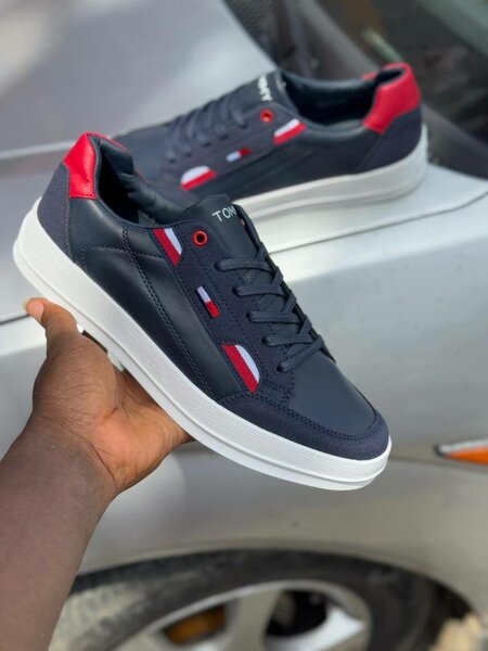 Tommy hilifiger