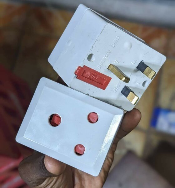 Round adapters