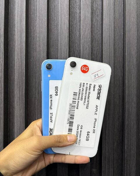 iPhone XR