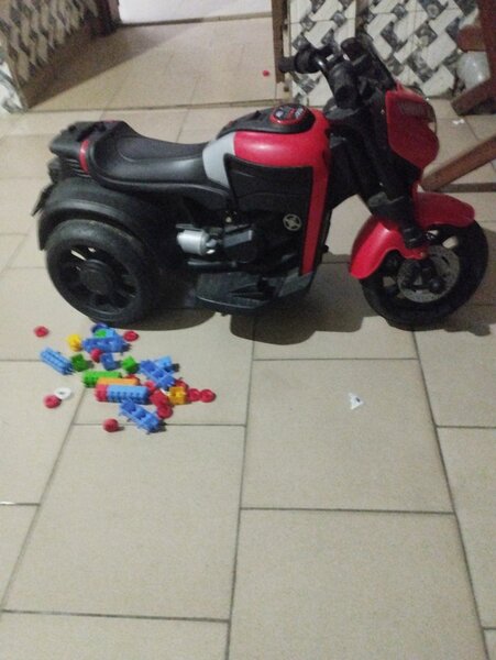 Moto électrique enfant