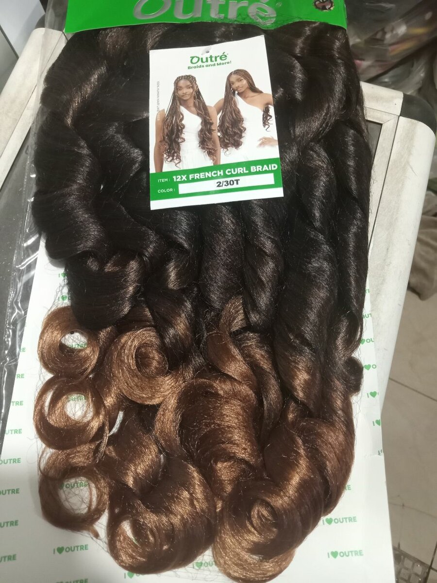 Outre French curl braid