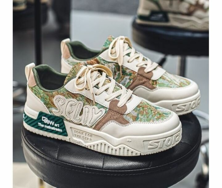 Men's sneakers