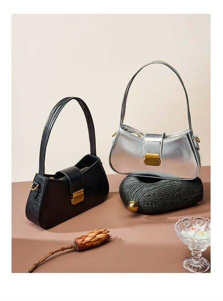 Ladies bag