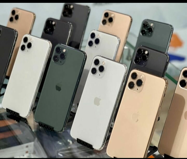 Smartphones Apple iPhone 11