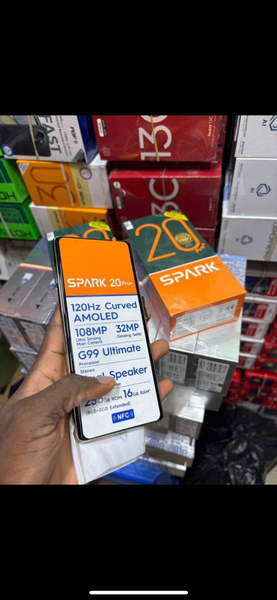 Smartphone Spark 20 Pro